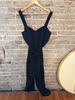 Nine West Black Sleeveless Jumpsuit with Waist Tie